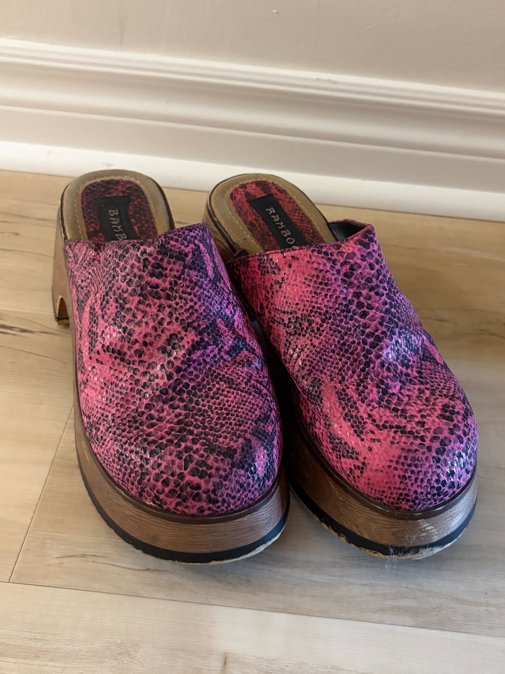 Y2K Pink Snake-Print Platform Clogs -